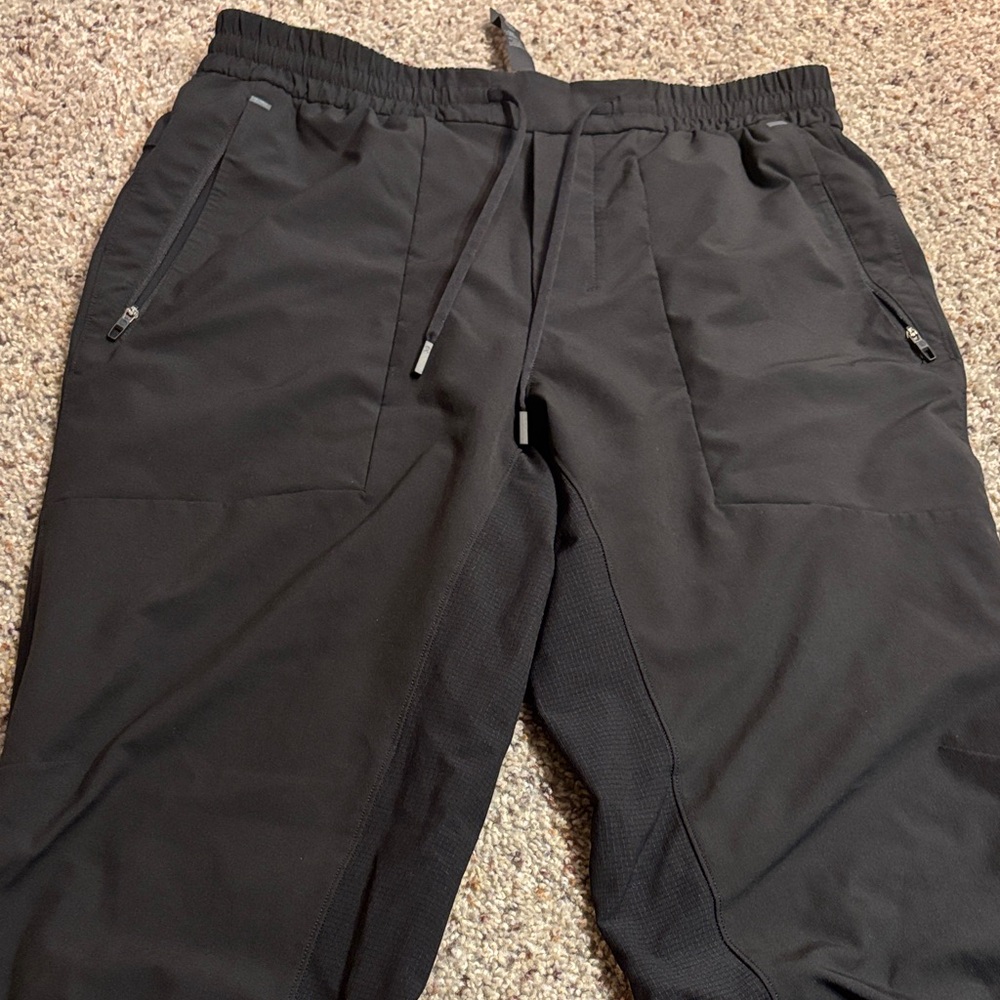 lululemon athletica Men's Charcoal Joggers